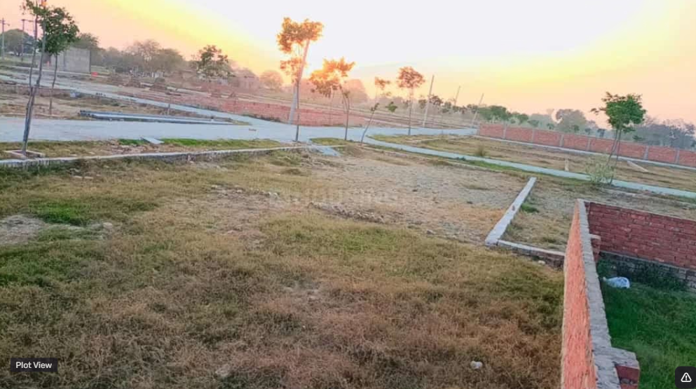 Plot in Babatpur