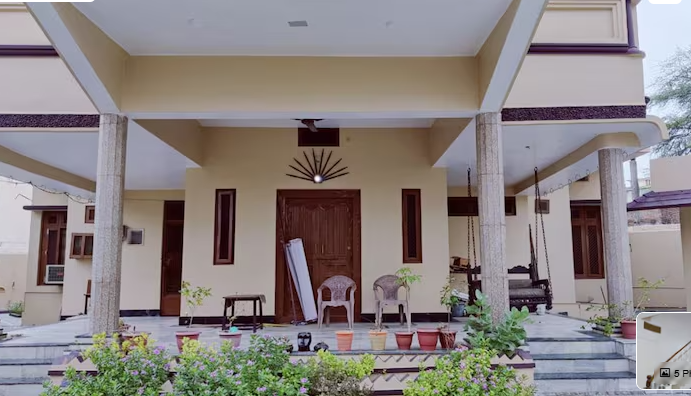 Flat in chitaipur