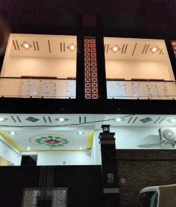 Flat in ashokpuram colony pandeypur