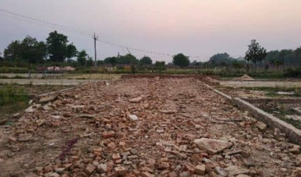 RESIDENCIAL pLOT IN Rohaniya